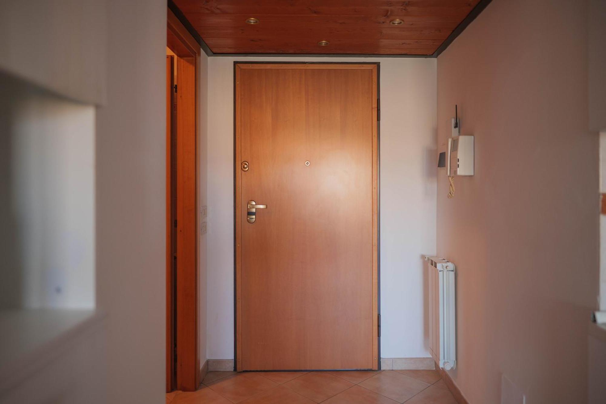 Casa Ghandi Vicino A Roma Con Box Auto E Wi-Fi Monterotondo  Dış mekan fotoğraf